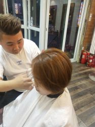 -爱美丽科技美肤中心