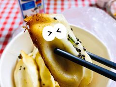 -香山胡记吴江路生煎(灵山路店)