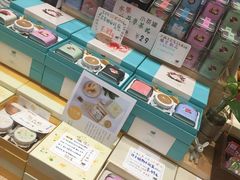 -猫的天空之城概念书店(印象城购物中心店)