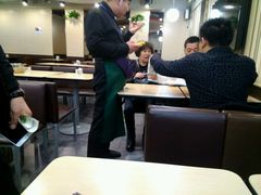 大堂-李先生牛肉面大王(北京站售票厅餐厅)
