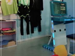-嘿哟动霸CHUA·新潮玩运动娱乐中心·蹦床滑冰团建乐园