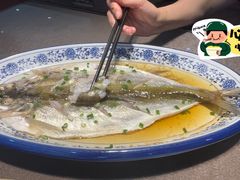 清蒸白水鱼-品渔味湖鲜馆(拈花湾店)