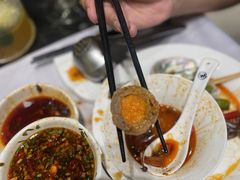 -红鼎豆捞·非遗鲍皇汤火锅(宝丰路店)