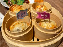 烤千层破酥包-云海肴云南菜(浦江欢乐颂店)