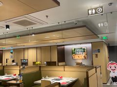 -海底捞火锅(武胜路凯德广场店)