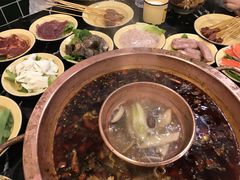 -巴隆门重庆老火锅(太湖路店)