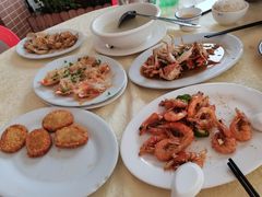 -源海渔村·现捞海鲜(大角湾店)