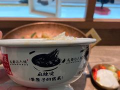 -成都你六姐·牛肉冒菜(上海环宇荟店)
