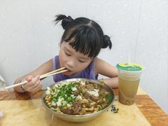 -覃肥叔桂林米粉(粮道街店)