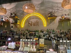 -Shift cocktail bar鸡尾酒吧