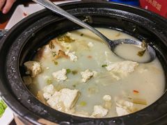 -魏铭鱼头捞饭(晋阳路店)