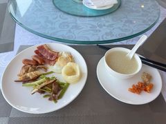 -东方豪景花园酒店·怡景旋转餐厅