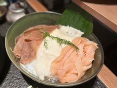 -三出山火锅(南京万象天地店)