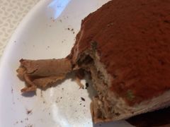 -Dough&Joe团憩(瑞虹天地月亮湾店)