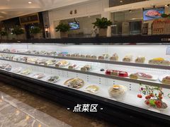自助取餐区-独一处·物新集市(红谷滩店)