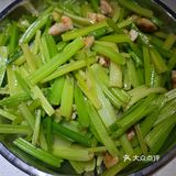 宅家也吃货[偷笑][得意][呲牙]