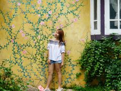 -黄色小屋
