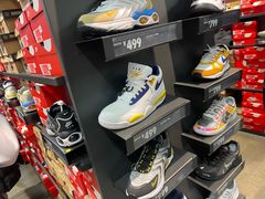 -NIKE上海青浦优选体验店