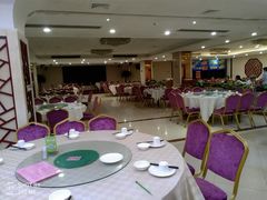 大堂-旭璟酒家·传统粤菜·湘菜(逸景路店)