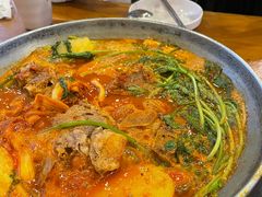 -喇喇排骨火锅·传统韩式脊骨汤(望京西园总店)