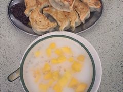 -芬芳甜品(同福路店)