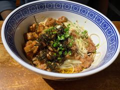 辣肉面-沪西老弄堂面馆(定西路店)