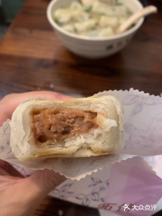 长发西饼(临顿路店)盒装鲜肉月饼图片