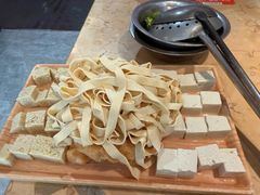 -陈大锅·岳阳鱼馆·地道岳阳菜(美食街店)