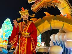 -淄博花灯齐彩城