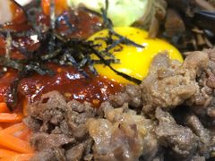 牛肉石锅拌饭-意成料理