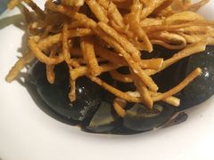 皮蛋拌散子-美膳居川菜馆油焖大虾烧烤(卓刀泉店)