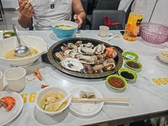 -巧克力渔家.小船海鲜胶东菜(万平口店)