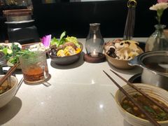 -一叶一世界•素食餐厅(环球中心店)