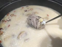 -煲宫猪肚鸡(昆山金鹰国际购物中心店)