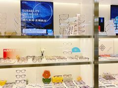 -潘多拉眼镜·蔡司依视路明月(潘家园店)