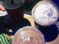 -星巴克臻选(惠州华贸天地1楼店)