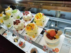 -花花卷卷·鲜食蛋糕(静安久光百货店)