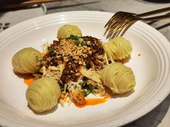 -渔语鱼新川菜Bistro(万象天地店)