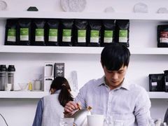 -UNI UNI(环亚凯瑟琳店)