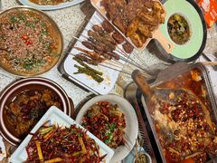 -小董哥烤串·爆汁大油边(故宫店)