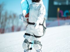 -中旅松花湖滑雪场