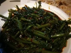 -纽顿熟食中心