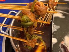 鸳鸯锅底-马路边边串串香形象店(磐石路店)