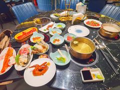 -淡尾·海鲜自助概念餐厅(虹桥南丰城店)