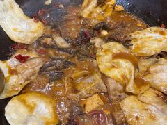 -三里屯土灶炖公鸡地锅鸡(江东店)