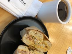 -Bagel Camp爵士贝果店