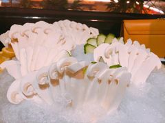 -蔼若春.传承三十年云南菜(金碧公园店)