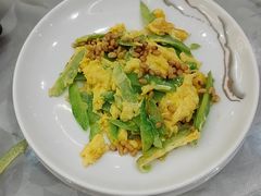 松子炒滑蛋-鹭园酒家·四十年老字号