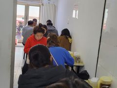 等位区-老字号正宗四川麻辣烫(重庆路店)