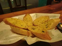 蒜香黄油法包-秀·爱尔兰餐吧(上海路店)